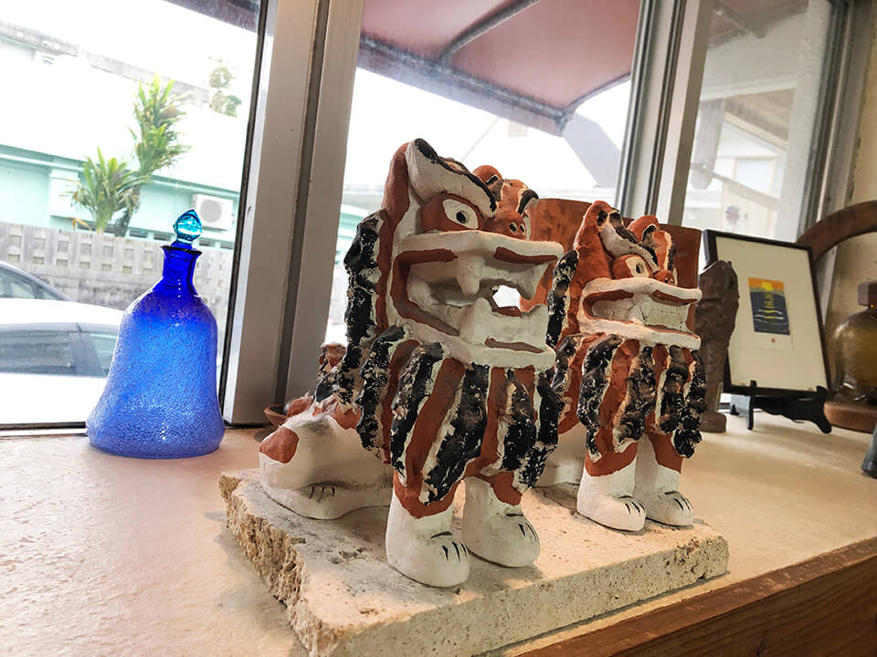 首里城近くにある昔ながらの「首里そば」の待ち時間や場所は？